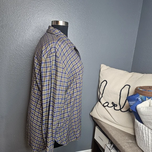 Treasure and bond green and blue plaid button front blouse size 2X - Picture 3 of 5